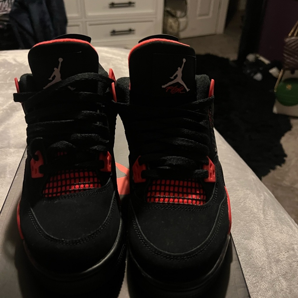 Black and Red Sneakers Jordan
